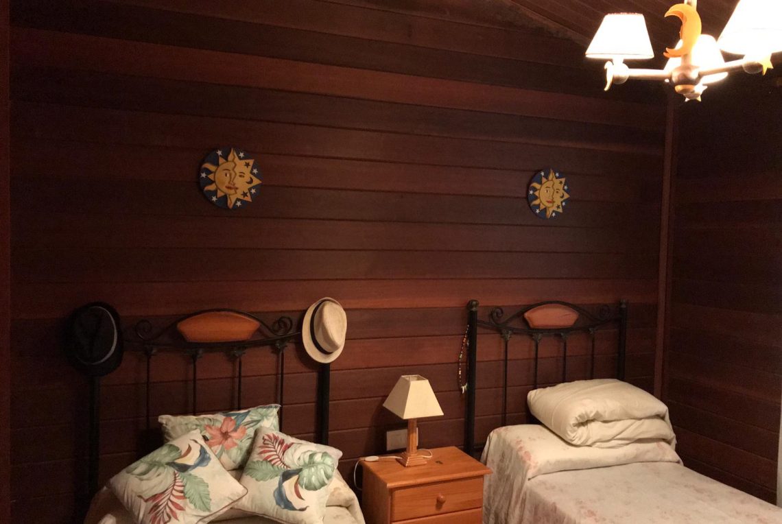 2c98e761-0b27-474b-a840-4e75bae7a26d